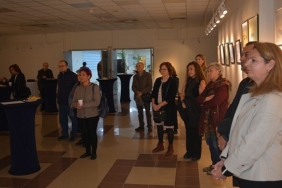 eude-mavinin-ellibir-tonu-resim-sergisi-sanatseverlerle-bulustu.jpg