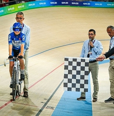 konya-velodromu-uci-pist-bisikleti-uluslar-kupasina-ev-sahipligi-yapacak.jpg
