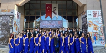 buyuksehir-korosu-korolar-maratonunda-sahne-aldi.jpg