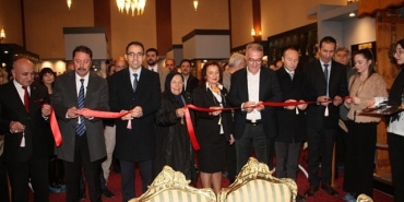 tarihi-ayakkabi-kulturu-adimlarin-oykusu-sergisinde-canlandi.jpg