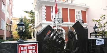 baris-manco-kadikoyde-anilacak.jpg