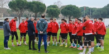 burhaniye-belediyespor-galibiyete-odaklandi.jpg