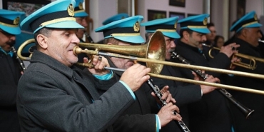 burhaniyede-20-zeytin-ve-zeytinyagi-hasat-festivali-basladi.jpg