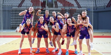 buyuksehirin-basketbolcu-kizlari-antalya-sampiyonu-oldu.jpg