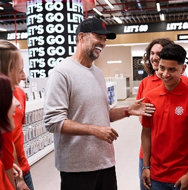efsane-teknik-direktor-jurgen-klopp-mediamarktin-yeni-marka-elcisi-oldu.jpg