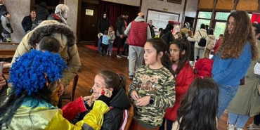 golcuk-belediyesi-tarafindan-duzenlenen-ara-tatil-cocuk-senligi-karne-tatilindeki-yuzlerce-cocuga-unutulmaz-anlar-yasatti.jpg