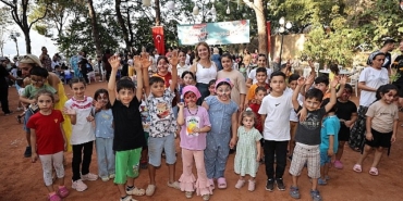 konakta-yariyil-festivali-baskan-mutludan-cocuklara-davet.jpg