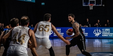 konya-buyuksehir-belediyespor-finalde.jpg