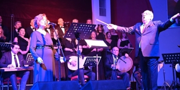 selim-oztas-korosundan-unutulmaz-musiki-gecesi.jpg