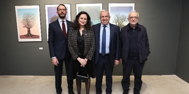 niluferde-yerle-gok-arasinda-yolculuk.jpg