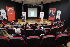 sevgililer-gunu-bakirkoyde-nazim-hikmet-ve-piraye-soylesisi-ile-gecti.jpg