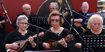 2-mandolin-festivali-cankayalilarla-bulustu.jpg