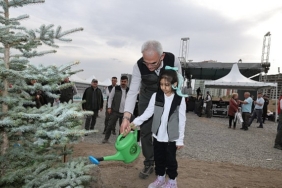orman-haftasinda-yanan-alanlar-fidanlarla-bulusacak.jpg