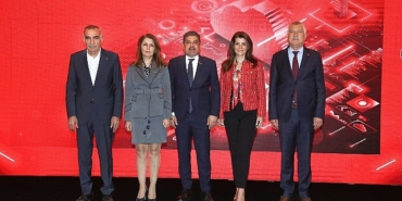 vodafone-business-ve-turkonfed-anadoludaki-kobileri-dijitallestirmeye-devam-ediyor.jpg