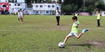 23-nisan-futbol-turnuvasi-sona-erdi.jpg