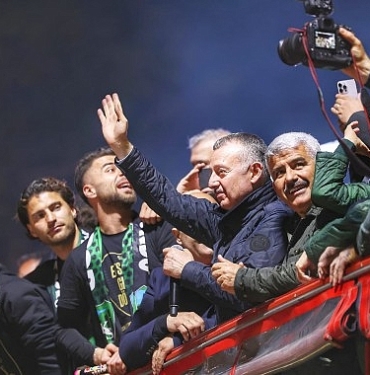 buyukakina-taraftardan-buyuk-sevgi-gosterisi.jpg