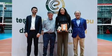 eczacibasi-dynavit-2024-2025-sezonuna-veda-etti.jpg