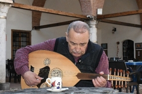 iznikte-muzige-adanmis-bir-omur.jpg