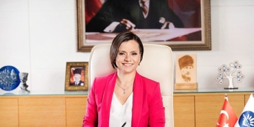 karabaglar-belediyesi-muzaffer-izgunun-mirasini-cocuk-oyunu-yazma-yarismasi-ile-yasatiyor.jpg