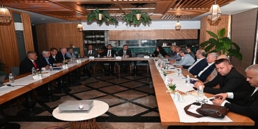 kemer-turizm-komisyonu-toplantisi-yapildi.jpg