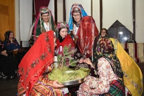 kina-gecesi-gelenegi-osmangazide-yasatildi.jpg