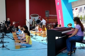 orff-orkestrasindan-muhtesem-23-nisan-konseri.jpg