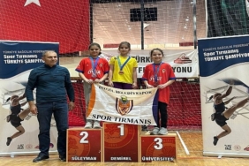 spor-tirmanista-inegollu-sporcular-derecelere-uzandi.jpg